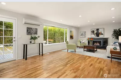 1090 Grow Avenue NW, Bainbridge Island, WA 98110 - Photo 8