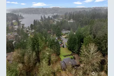 9811 Ridgeway Drive, Gig Harbor, WA 98332 - Photo 4