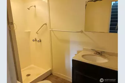 10231 Beacon Avenue S, Tukwila, WA 98178 - Photo 8