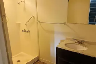 10231 Beacon Ave S, Tukwila, WA 98178 - Photo 8