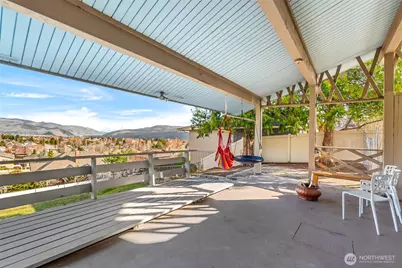 1117 Appleland Drive, Wenatchee, WA 98801 - Photo 6