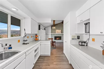 1117 Appleland Drive, Wenatchee, WA 98801 - Photo 14