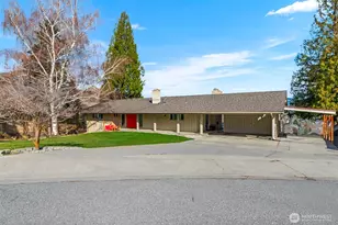 1117 Appleland Dr, Wenatchee, WA 98801 - Photo 2