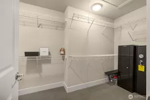 25812 SE 28th Pl, Sammamish, WA 98075 - Photo 30