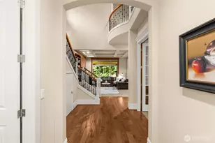 25812 SE 28th Pl, Sammamish, WA 98075 - Photo 6