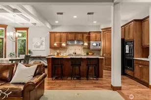 25812 SE 28th Pl, Sammamish, WA 98075 - Photo 12