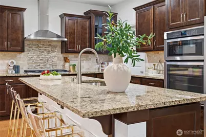 8415 NE 151st Place, Kenmore, WA 98028 - Photo 16