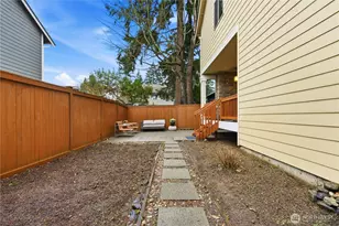 8415 NE 151st Pl, Kenmore, WA 98028 - Photo 40