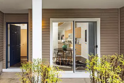 14723 1st Lane NE #102, Duvall, WA 98019 - Photo 2