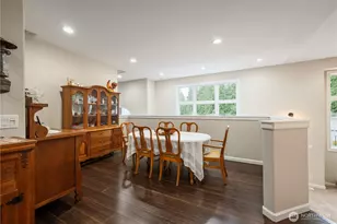 250 W St James Pl, Longview, WA 98632 - Photo 10