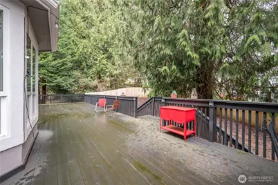 250 W St James Place, Longview, WA 98632 - Photo 34