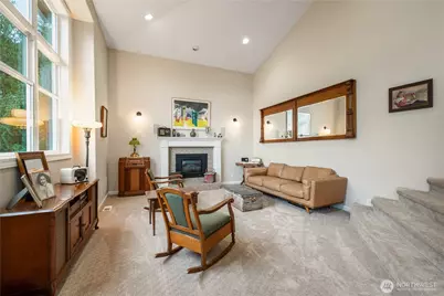 250 W St James Place, Longview, WA 98632 - Photo 4