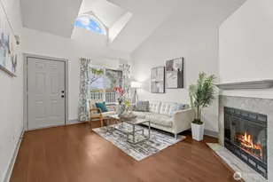 10501 SE 250th Pl, Kent, WA 98031 - Photo 2