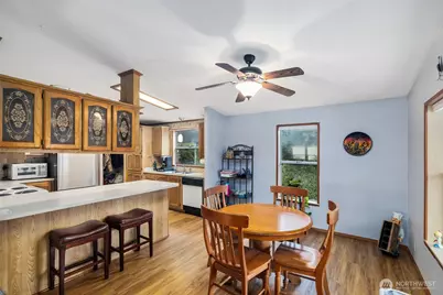 11122 127th Street Ct E #10, Puyallup, WA 98374 - Photo 6