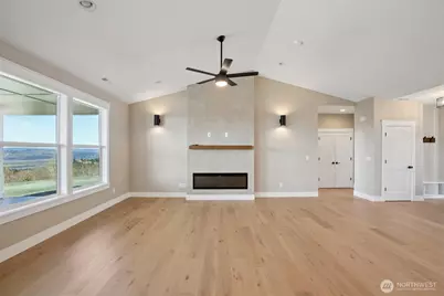 917 Confer Road, Kalama, WA 98625 - Photo 6