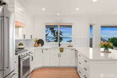 25 Shorewood Drive, Bellingham, WA 98225 - Photo 6