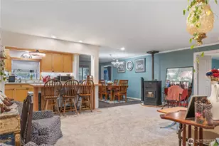 9304 55th Ave NE, Marysville, WA 98270 - Photo 4