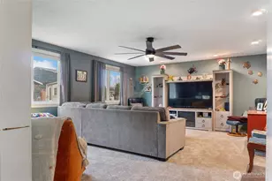 9304 55th Ave NE, Marysville, WA 98270 - Photo 10