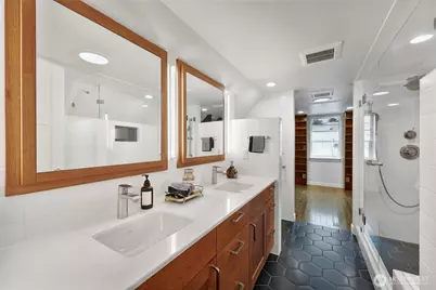 730 N 87th Street, Seattle, WA 98103 - Photo 18