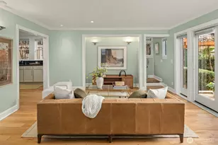 2307 Broadway E, Seattle, WA 98102 - Photo 30