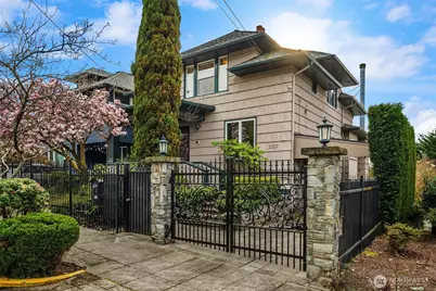 2307 Broadway E, Seattle, WA 98102 - Photo 2