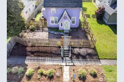 630 E 4th Street, Port Angeles, WA 98362 - Photo 2