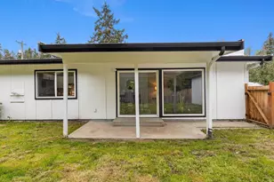 4911 97th St E, Tacoma, WA 98446 - Photo 2