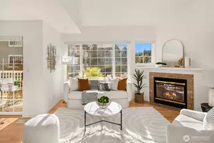 18544 NE 57th St, Redmond, WA 98052 - Photo 4