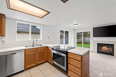 5933 55th Way SE, Lacey, WA 98513 - Photo 8