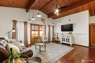 1961 E Mason Lake Drive E, Grapeview, WA 98546 - Photo 12