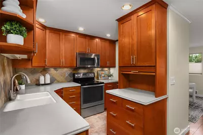 4139 178th Lane SE #1, Bellevue, WA 98008 - Photo 6