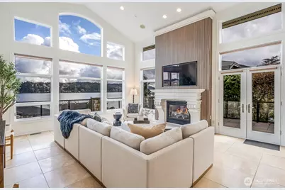 15517 Lake Shore Boulevard NE, Lake Forest Park, WA 98155 - Photo 10