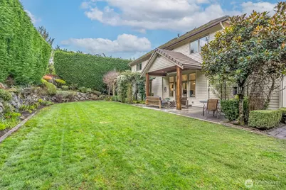 15517 Lake Shore Boulevard NE, Lake Forest Park, WA 98155 - Photo 28