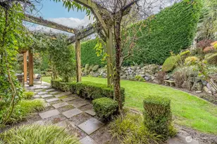 15517 Lake Shore Blvd NE, Lake Forest Park, WA 98155 - Photo 18