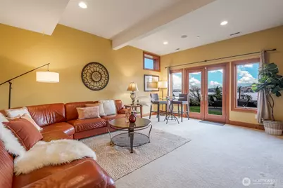 15517 Lake Shore Boulevard NE, Lake Forest Park, WA 98155 - Photo 22