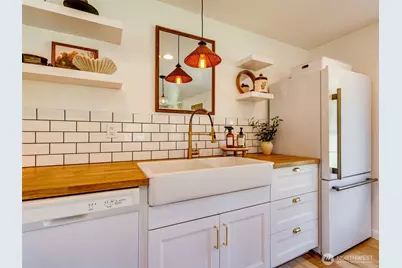 307 E Farrer Street, Yacolt, WA 98675 - Photo 8