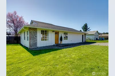 307 E Farrer Street, Yacolt, WA 98675 - Photo 2