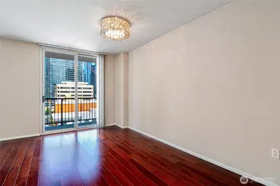 177 107th Avenue NE #1501, Bellevue, WA 98004 - Photo 4