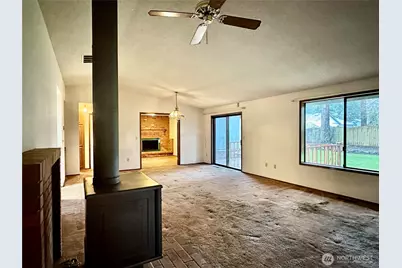 9043 3rd Way SE, Olympia, WA 98513 - Photo 4