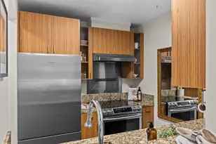 711 E Denny Way, Seattle, WA 98122 - Photo 12