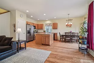 11417 185th St E, Puyallup, WA 98374 - Photo 4