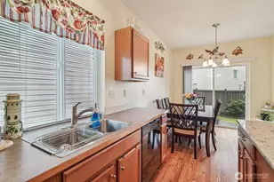 11417 185th St E, Puyallup, WA 98374 - Photo 8