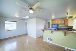 10231 36th Ave SW, Seattle, WA 98146 - Photo 14