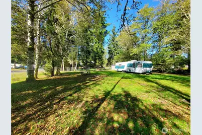 999 Gunderson Avenue SE, Ocean Shores, WA 98569 - Photo 4