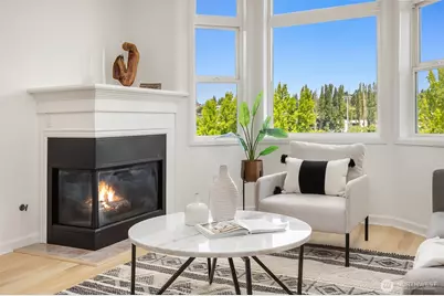 122 S State Street #207 E, Kirkland, WA 98033 - Photo 4