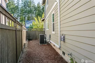 33094 Crystal Ave SE, Black Diamond, WA 98010 - Photo 38