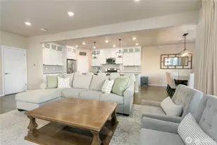 33094 Crystal Ave SE, Black Diamond, WA 98010 - Photo 10