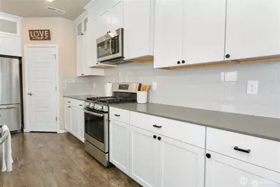 33094 Crystal Avenue SE, Black Diamond, WA 98010 - Photo 14