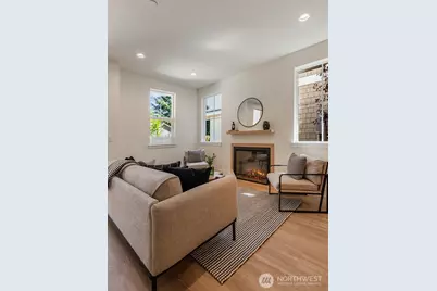 11812 NE 103rd Place, Kirkland, WA 98033 - Photo 6