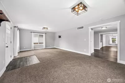 227 Mashell Avenue N, Eatonville, WA 98328 - Photo 6